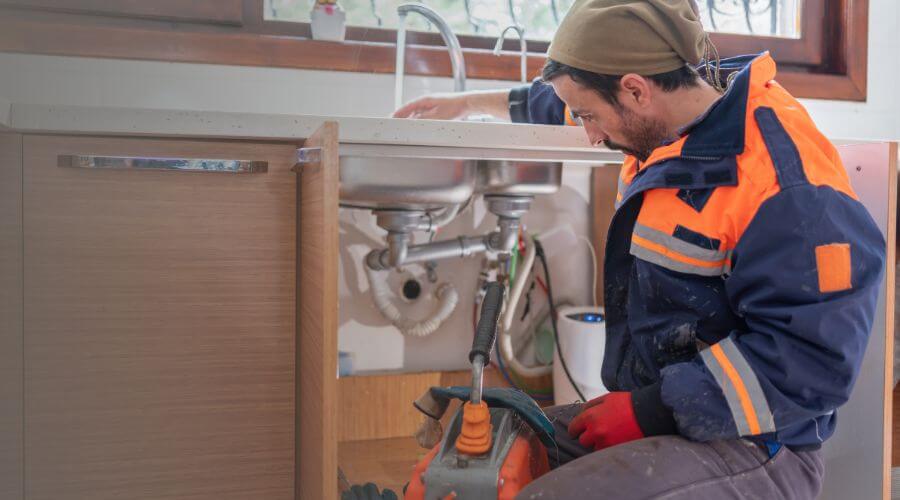 Local water heater installation in California Hot Springs, CA